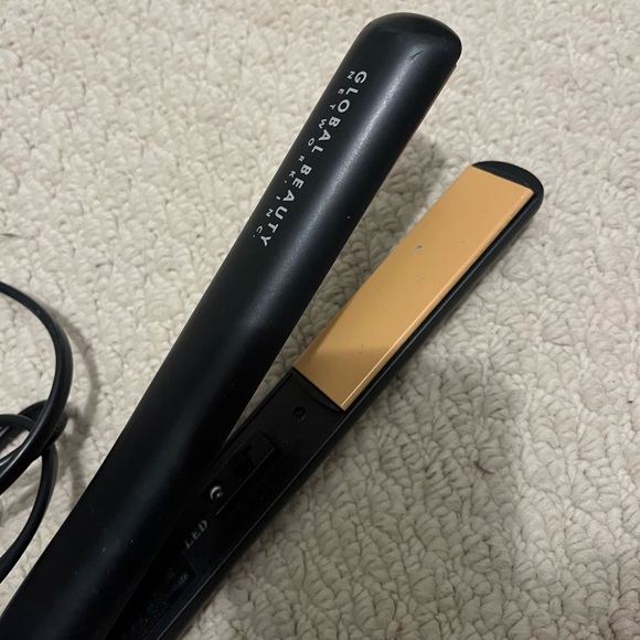 Chi hair straightener 1” - Picture 4 of 4